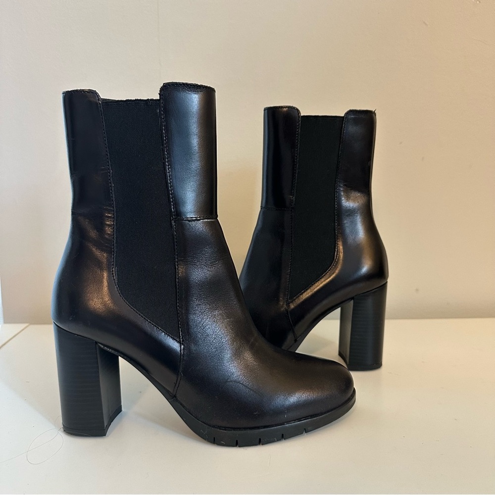 Rizzoli Black Leather Women's Ankle Boots